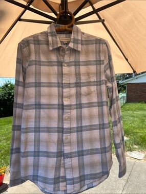 Free Assembly Men's Light Blue and White Plaid Button-Down Shirt